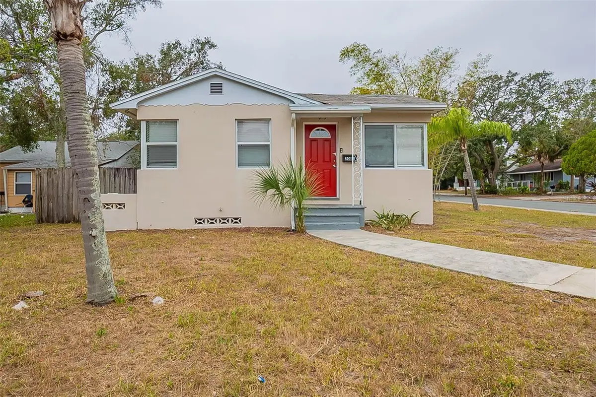 2001 16th Street S, Saint Petersburg, FL 33705 - Image #1