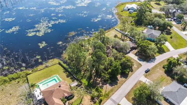 1400 Walton Avenue, DELTONA, FL 32738