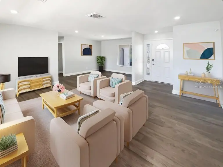 10454 138th Street, Largo, FL 33774 - Image #2