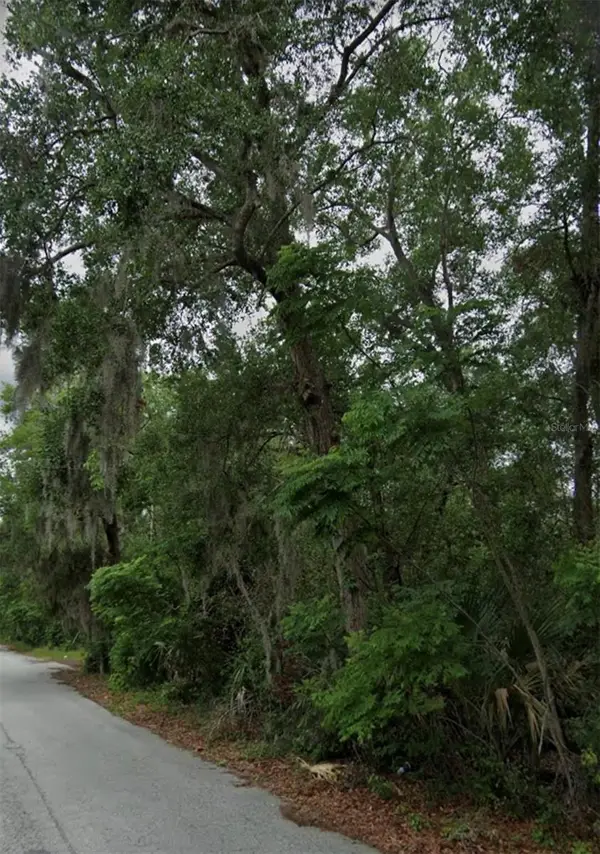 Kentucky Ave, DELTONA, FL 32738