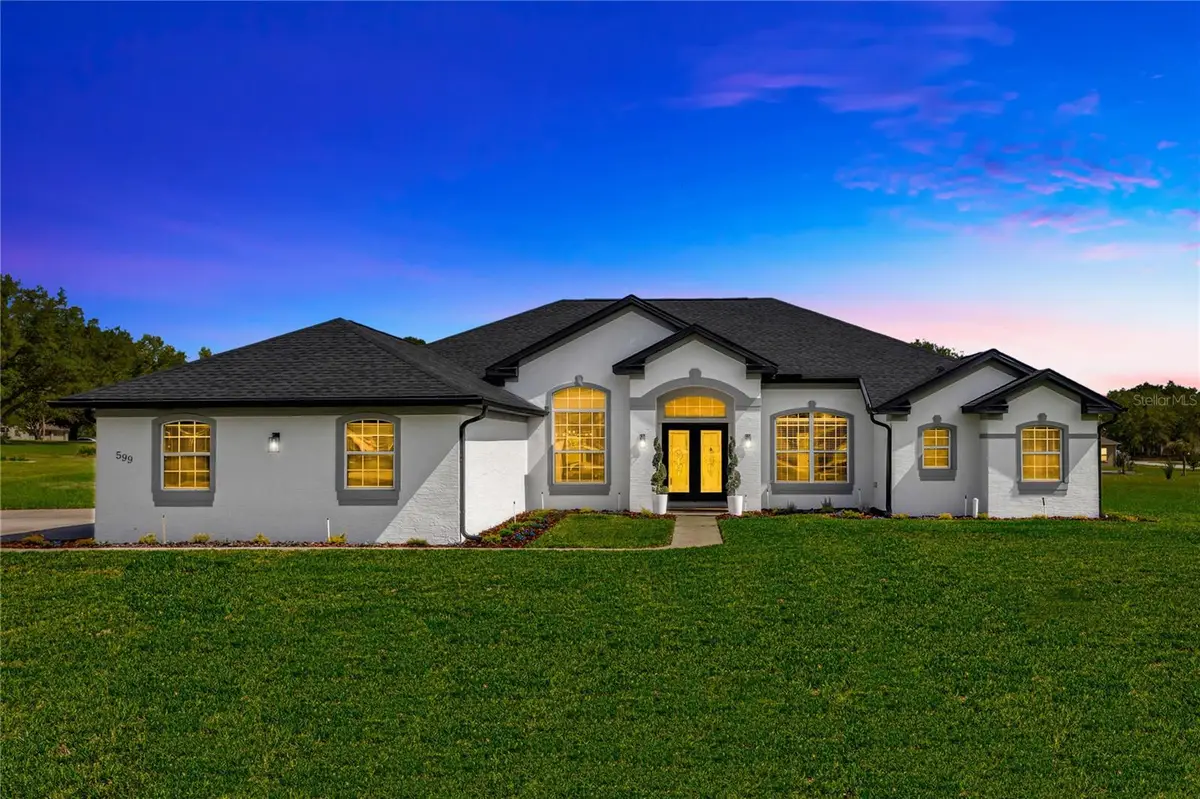 599 E Charleston Court, Hernando, FL 34442 - Image #1