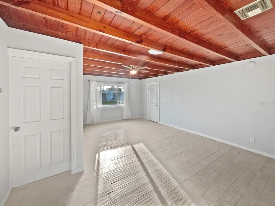 135 N Palmetto Avenue, Flagler Beach, FL 32136 - Image #3