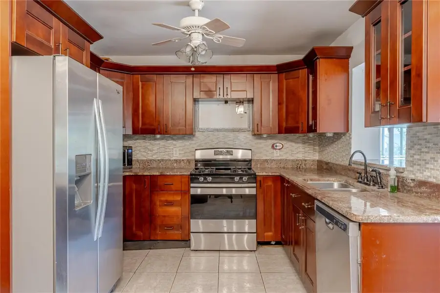 1108 Gibson Street, Leesburg, FL 34748 - Image #2