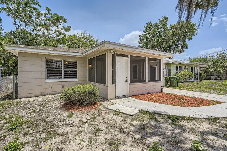 108 N Truett Street, Leesburg, FL 34748 - Image #2