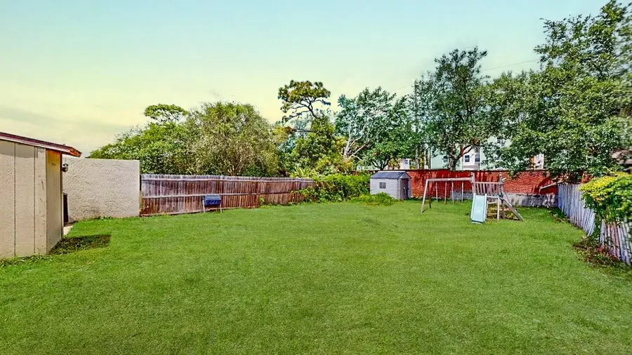 12381 Antonio Circle, Orlando, FL 32826 - Image #2