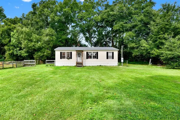 13162 SE 32nd Court, BELLEVIEW, FL 34420