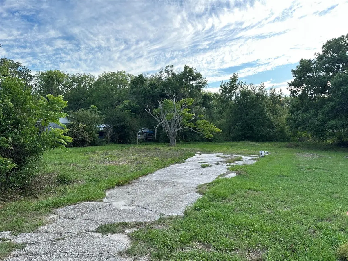 322 1st Avenue, Groveland, FL 34736 - Image #1