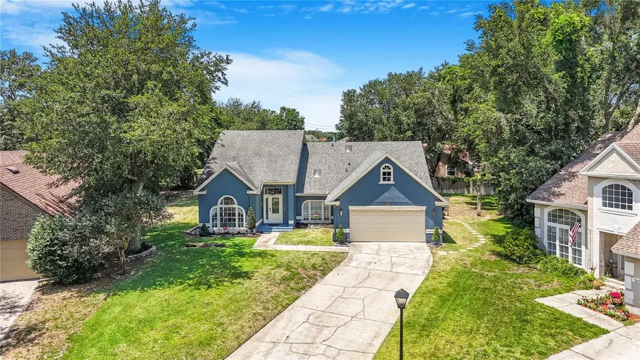 7838 Rollingridge Court, Orlando, FL 32835 - Image #2