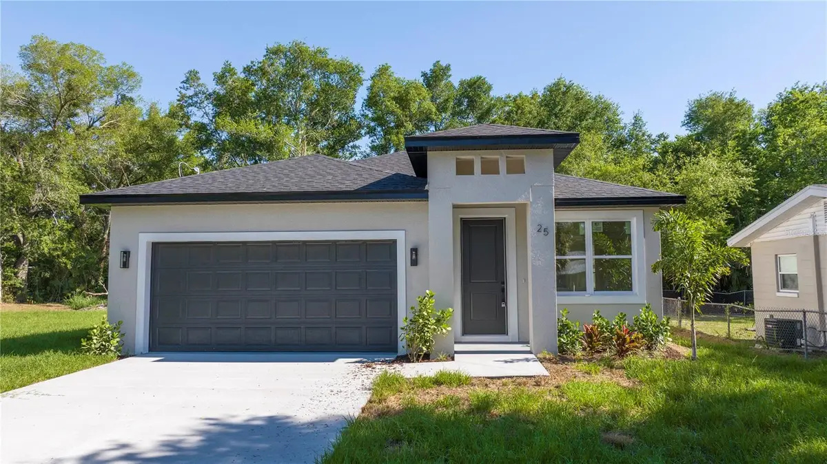 25 W 7th St, Apopka, FL 32703 - Image #1