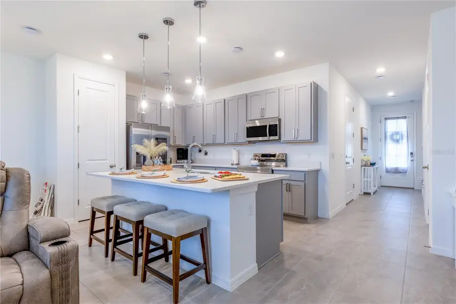 665 Longboat Drive, Davenport, FL 33896 - Image #3