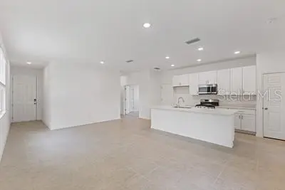 9112 Wildlight Trail, Wildwood, FL 34785 - Image #3