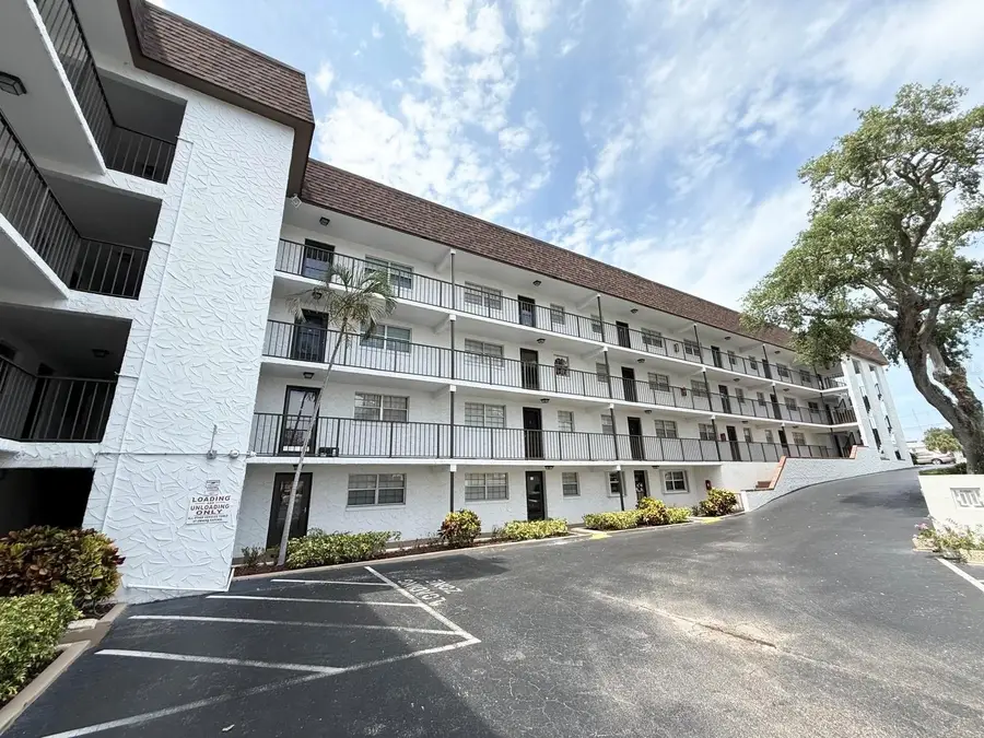 118 S Halifax Avenue #409, Daytona Beach, FL 32118 - Image #2