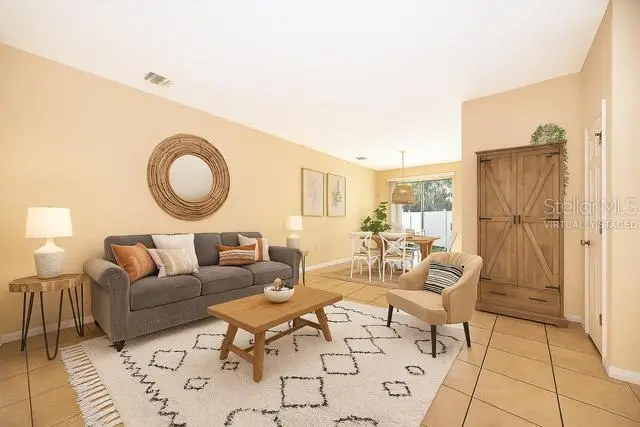 9539 Silver Buttonwood Street, Orlando, FL 32832 - Image #3