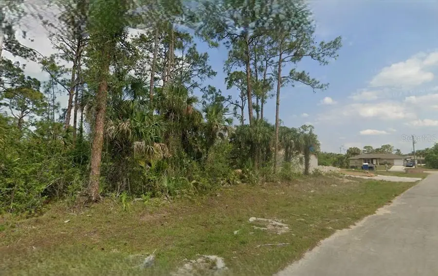 5020 N Rosebud Circle, Labelle, FL 33935 - Image #2