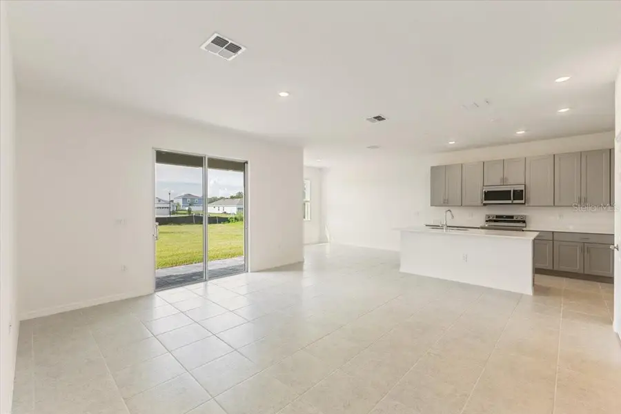 789 Lemon Avenue, Fruitland Park, FL 34731 - Image #3