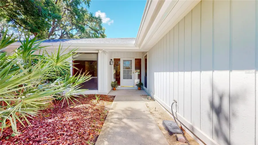 42 W Grenewood Lane, Haines City, FL 33844 - Image #3