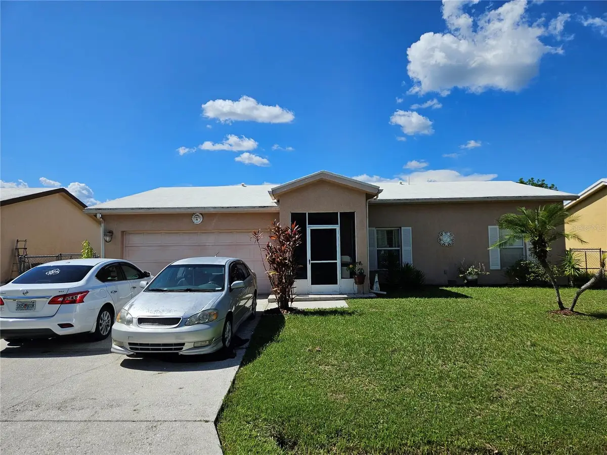306 Aylesbury Court, Kissimmee, FL 34758 - Image #1