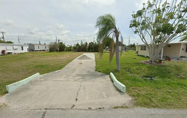 1403 Seagull Drive, ENGLEWOOD, FL 34224