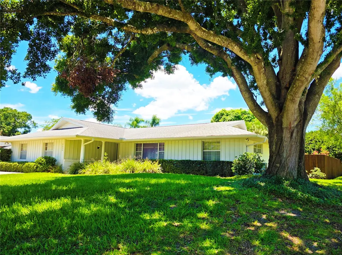 5096 The Oaks Circle, Orlando, FL 32809 - Image #1