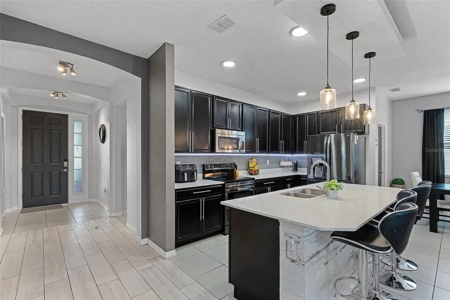 654 Star Magnolia Drive, Kissimmee, FL 34744 - Image #2