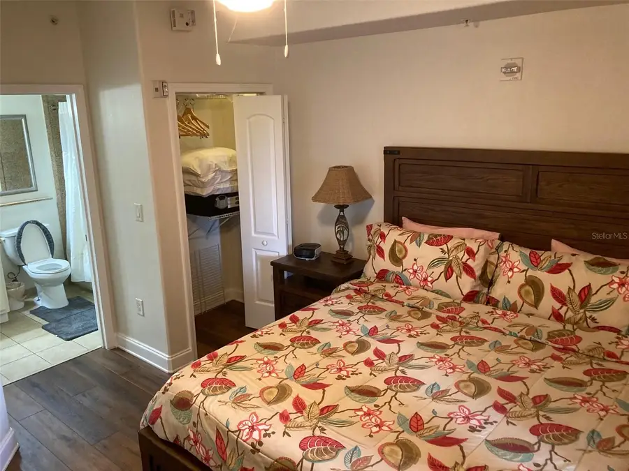 13415 Blue Heron Beach #203, Orlando, FL 32821 - Image #3