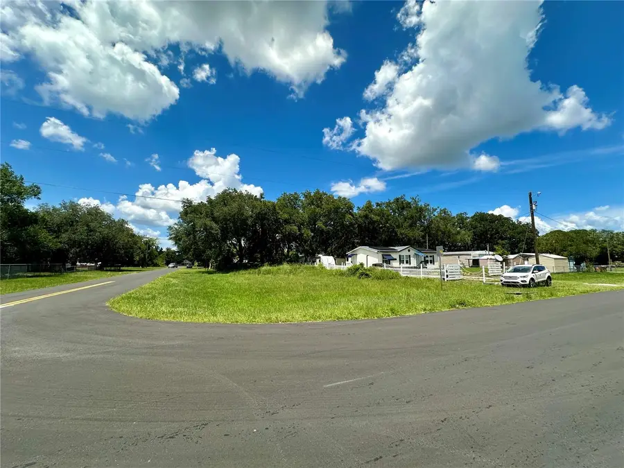 5525 Osceola Avenue, Intercession City, FL 33848 - Image #2