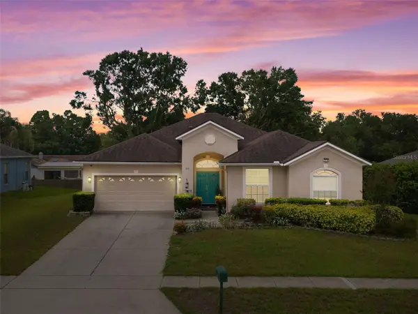 813 Lancer Circle, OCOEE, FL 34761