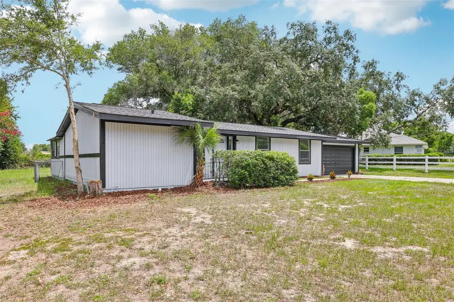 18015 Beach Street, Umatilla, FL 32784 - Image #3