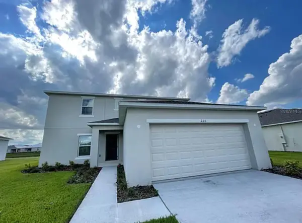 228 Aquamarine Lane, KISSIMMEE, FL 34758