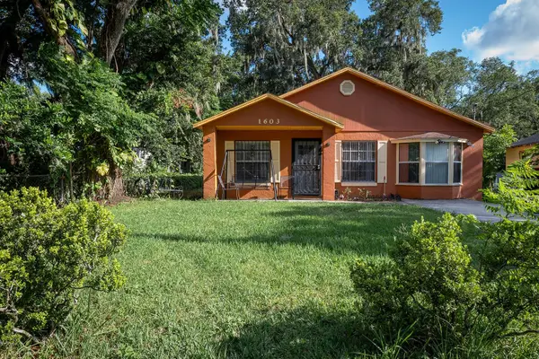 1603 15th, SANFORD, FL 32771