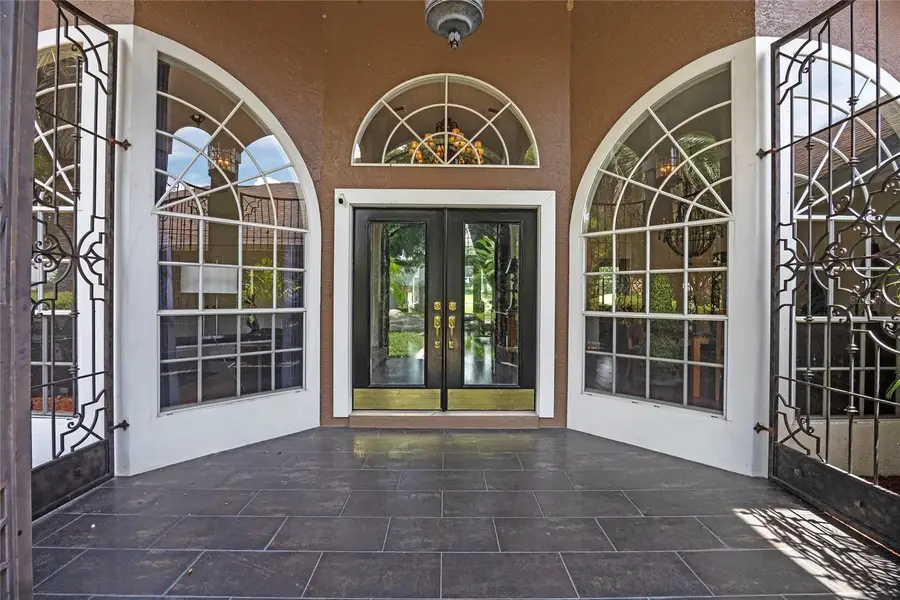 6631 Crenshaw Drive, Orlando, FL 32835 - Image #2