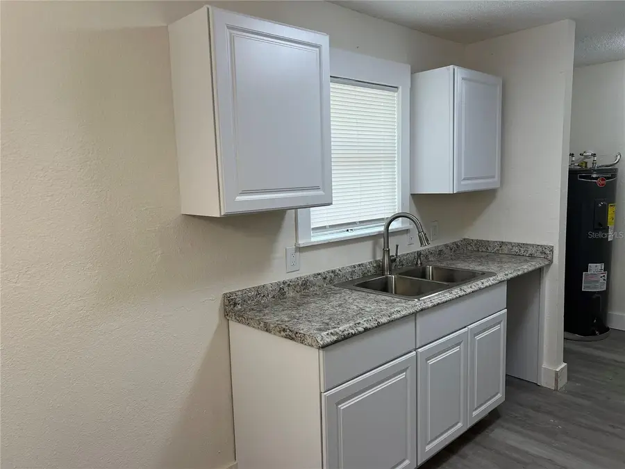 2075 Dixie Avenue, Sanford, FL 32771 - Image #2