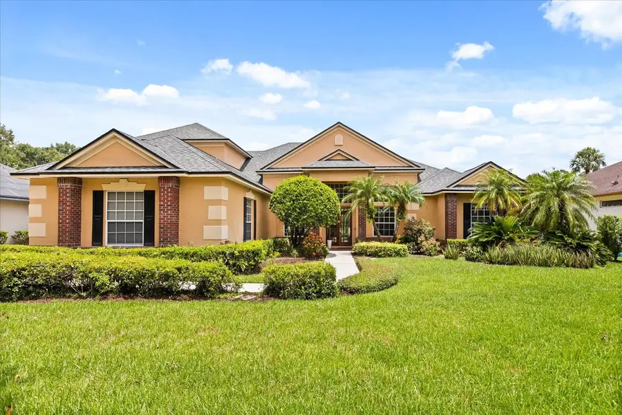 213 Heatherwood Court, Winter Springs, FL 32708 - Image #2