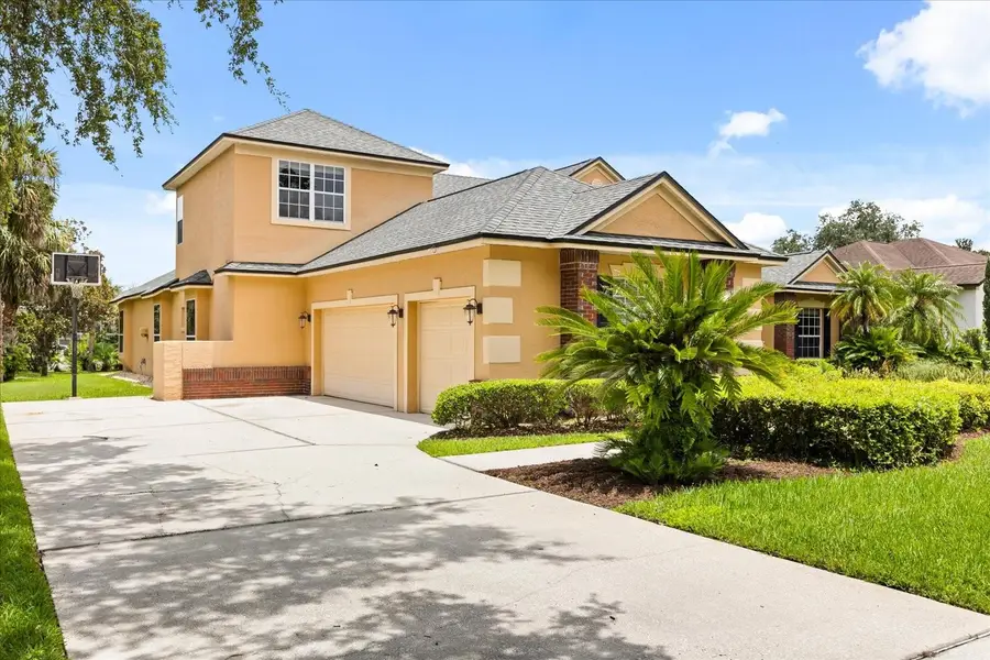 213 Heatherwood Court, Winter Springs, FL 32708 - Image #3