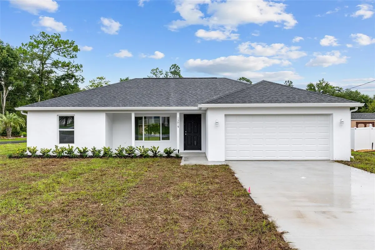 13019 NE 7th Loop, Silver Springs, FL 34488 - Image #1