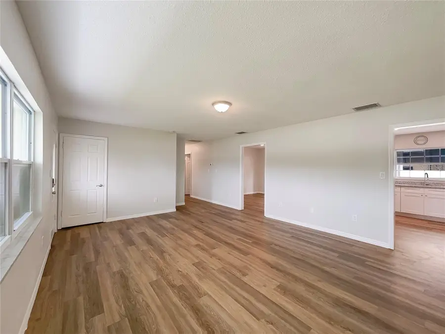 11045 Lake Eustis Drive, Leesburg, FL 34788 - Image #3