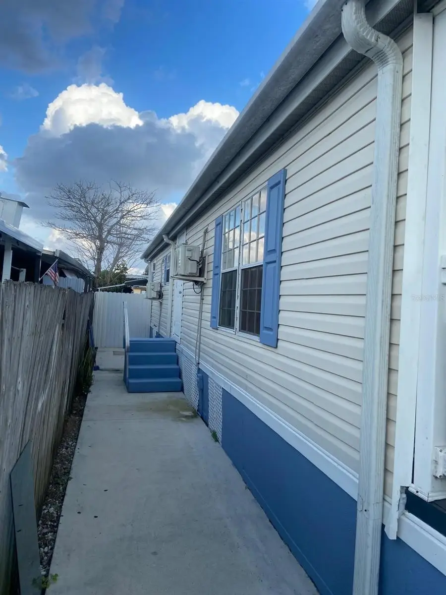 Address Withheld By Seller, Miami, FL 33184 - Image #2