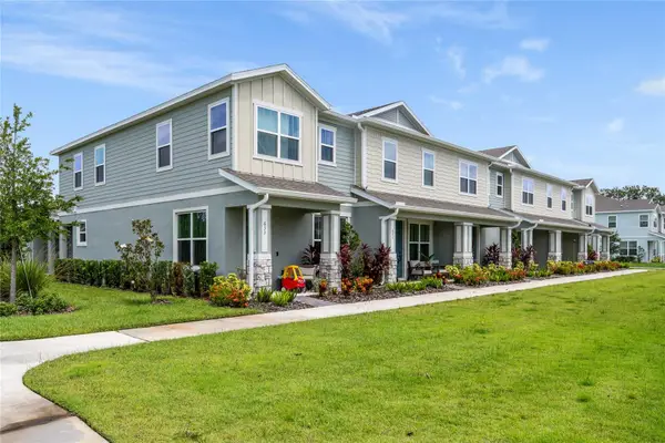 627 Dogfish Lane, DEBARY, FL 32713