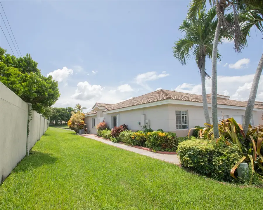 1711 SW 116th Way, Miramar, FL 33025 - Image #2