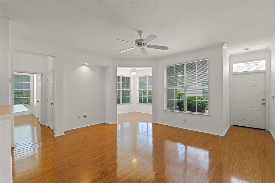 5025 Wellington Park Circle #68, Orlando, FL 32839 - Image #3