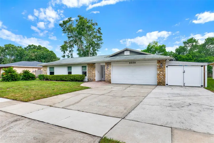 8558 Cedar Cove Drive, Orlando, FL 32819 - Image #2