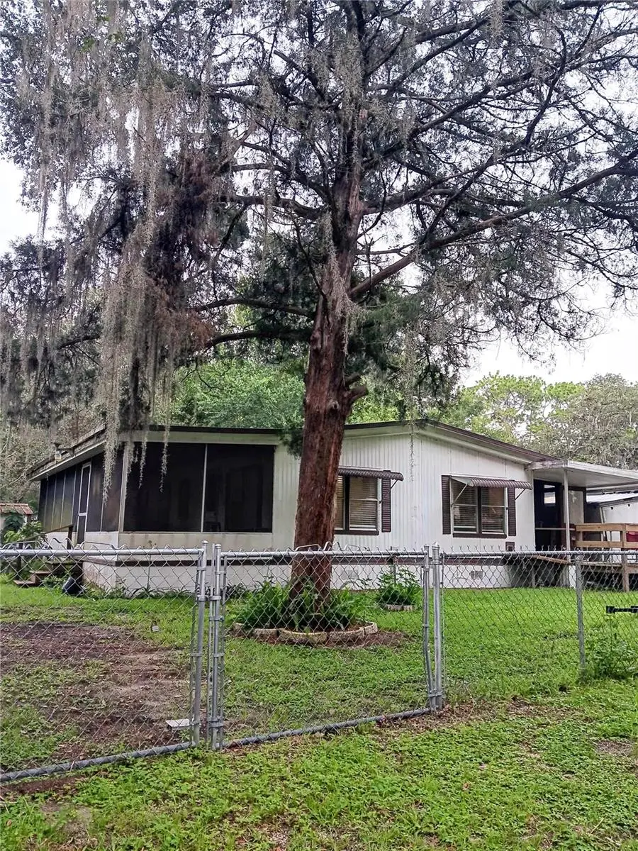 25210 NE 133rd Street, Lake Kerr, FL 32134 - Image #2