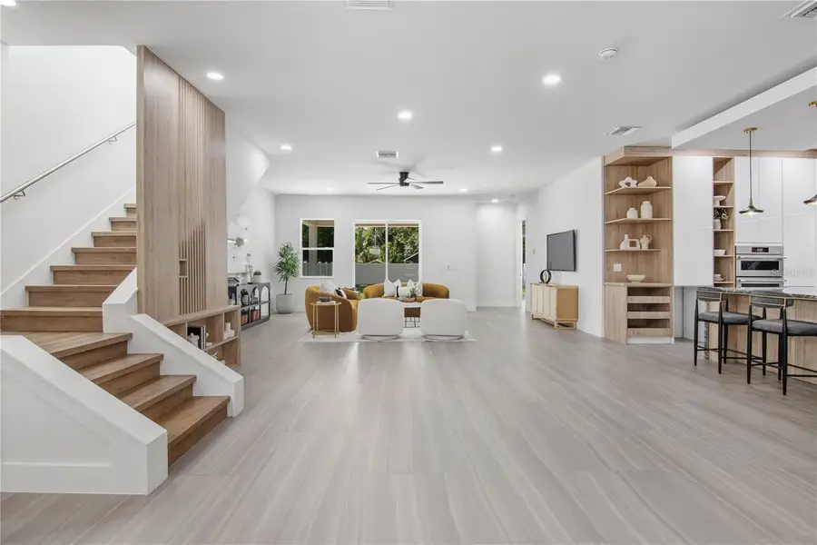 1518 Cloverlawn Avenue, Orlando, FL 32806 - Image #2