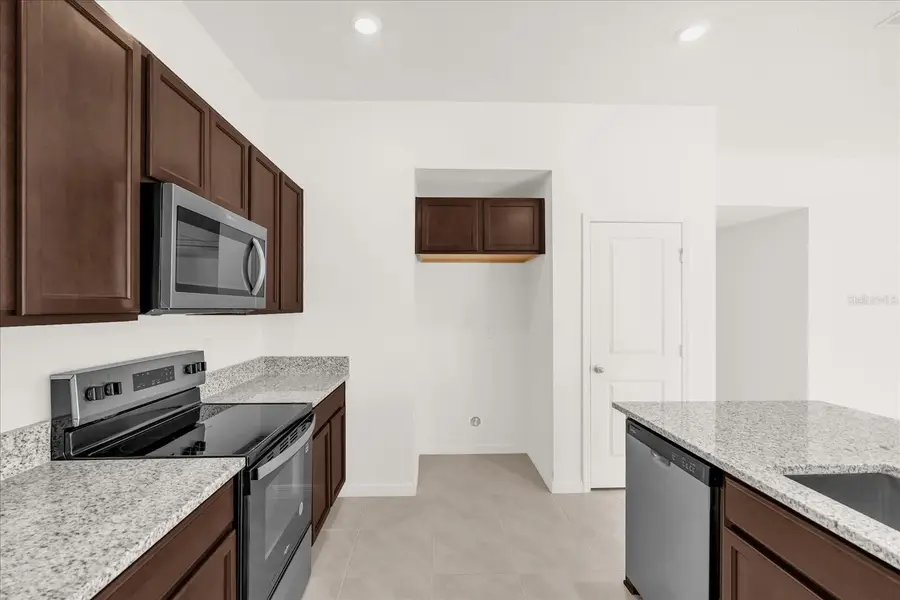 560 Mahogany Way, Dundee, FL 33838 - Image #3