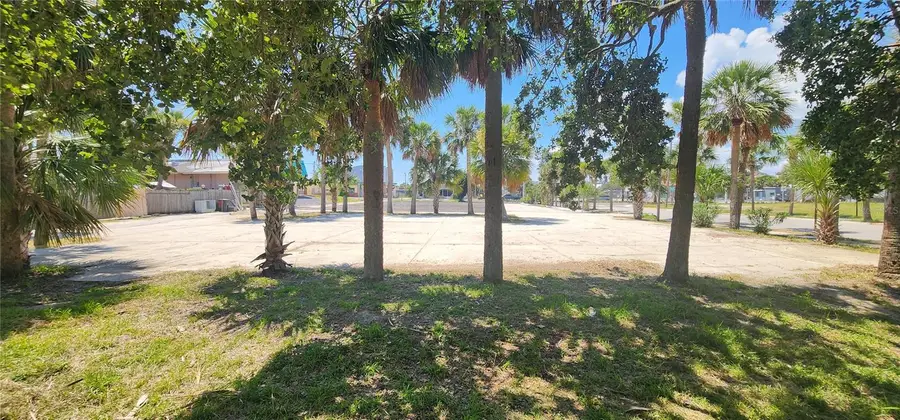 E International Speedway Boulevard, Daytona Beach, FL 32118 - #3