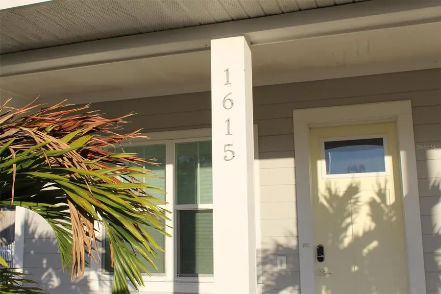 1615 17th Street W, Bradenton, FL 34205 - Image #3