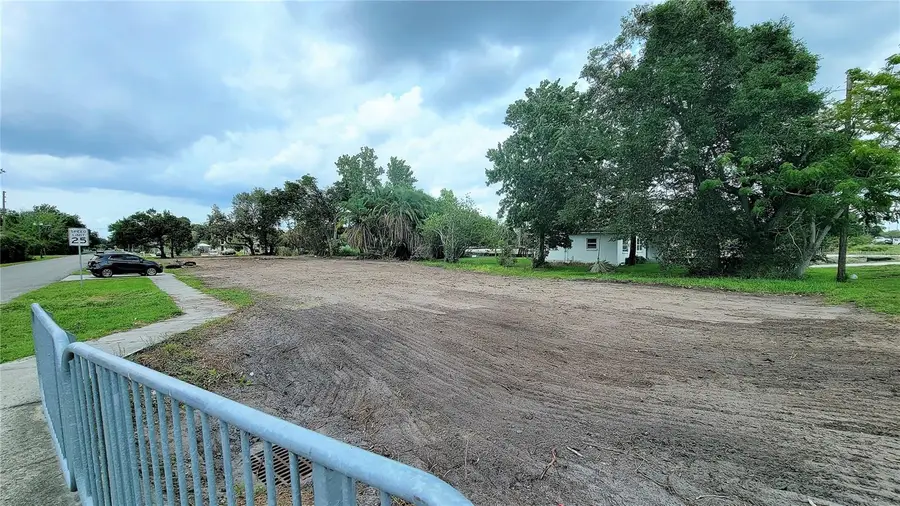 207 E Lancaster Road, Orlando, FL 32809 - #2