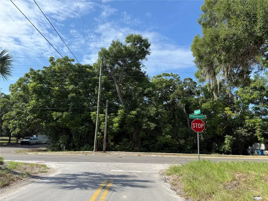 412 W Beresford Avenue, Deland, FL 32720 - Image #3