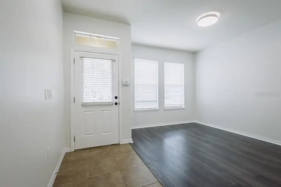 7557 Azalea Cove Circle, Orlando, FL 32807 - Image #3