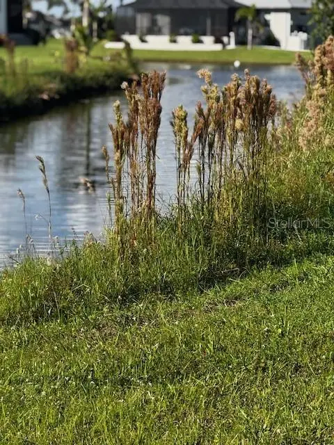 16325 Cape Horn Boulevard, PUNTA GORDA, FL 33955